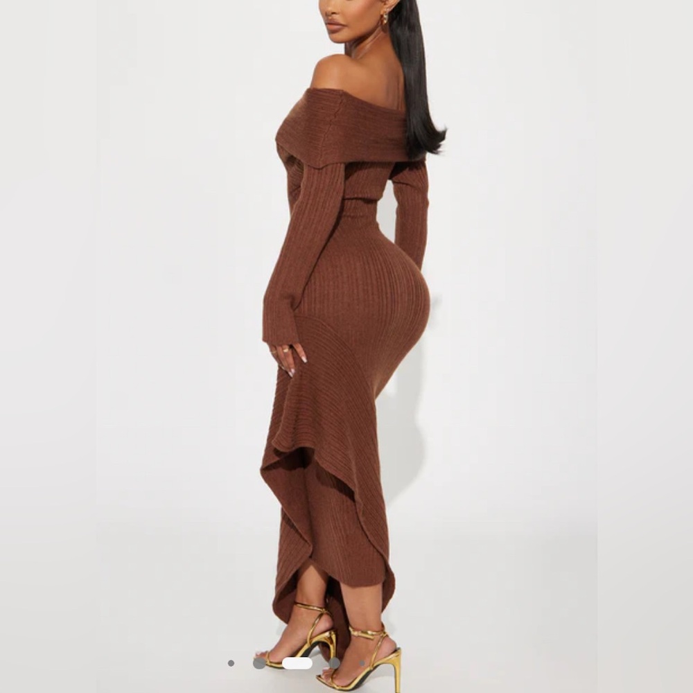 Fashion Nova Dani Ruffle Sweater Maxi Dress -Small